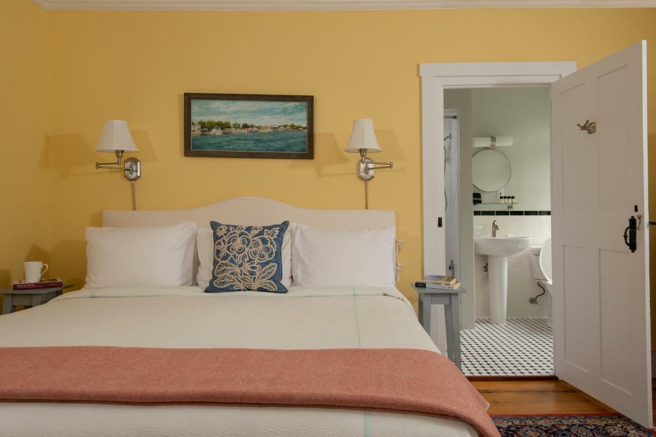 Yarmouth Port Village Inn מראה חיצוני תמונה